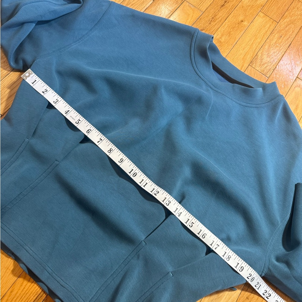 Women’s Blue Sweater #726 - Picture 3 of 7